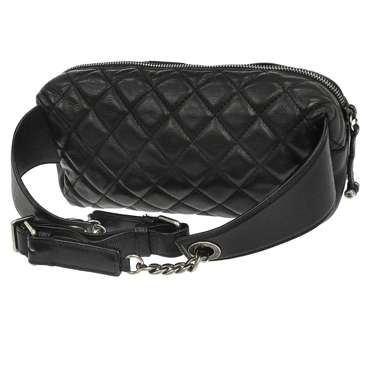 Chanel Chanel Bum Bag Leather Black Leather Handbag (Pre-Loved)