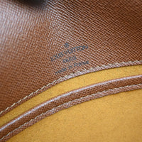 Louis Vuitton Louis Vuitton Musette Tango Handbag Monogram Canvas Brown Canvas Shoulder Bag Bag (Pre-Loved)