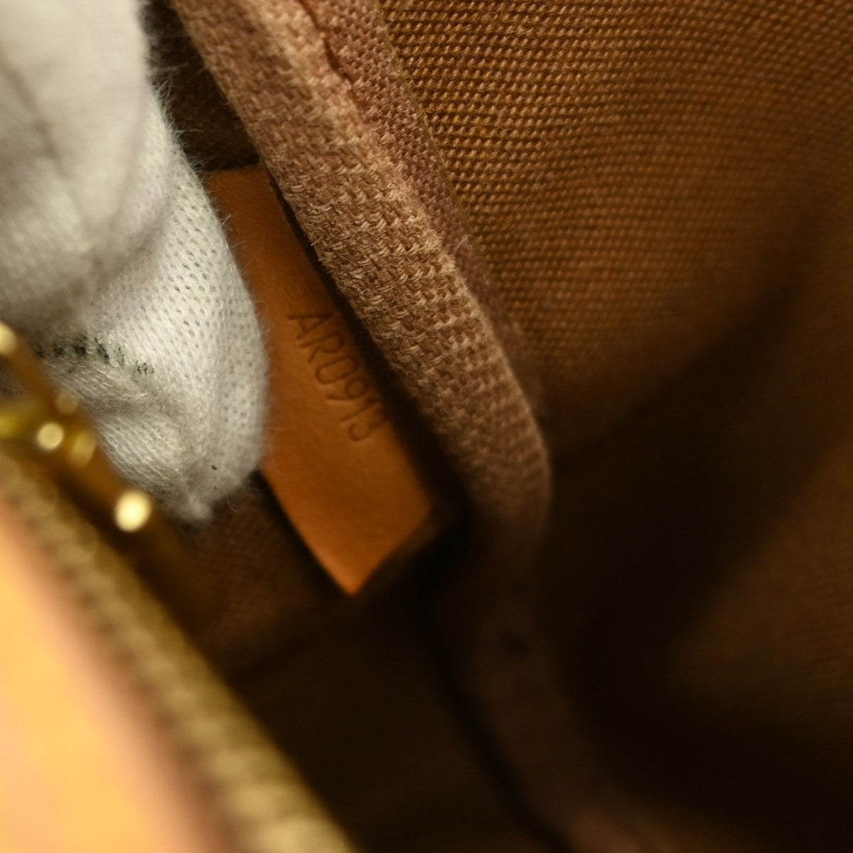 Louis Vuitton Sac Gibeciere Messenger Bag Monogram Canvas Brown Canvas Shoulder Bag Bag (Pre-Loved)