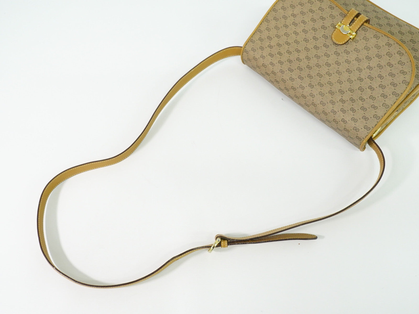Gucci Gg Marmont Pouch Crossbody Bag Leather Beige Canvas Crossbody Bag Bag (Authentic Pre-Loved)