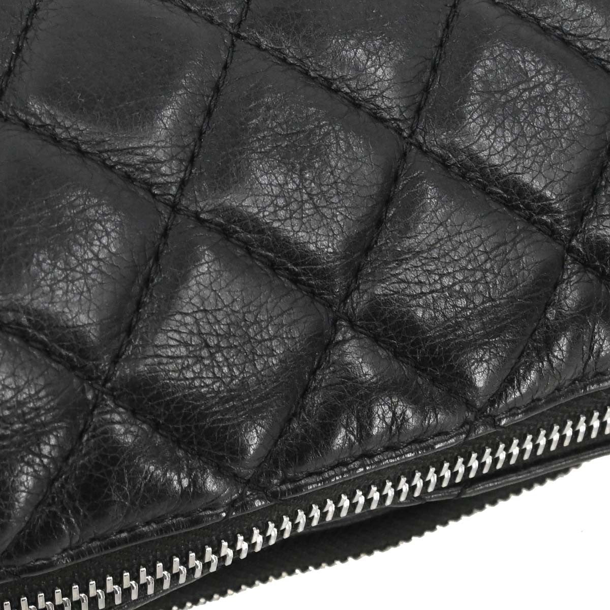 Chanel Chanel Bum Bag Leather Black Leather Handbag (Pre-Loved)