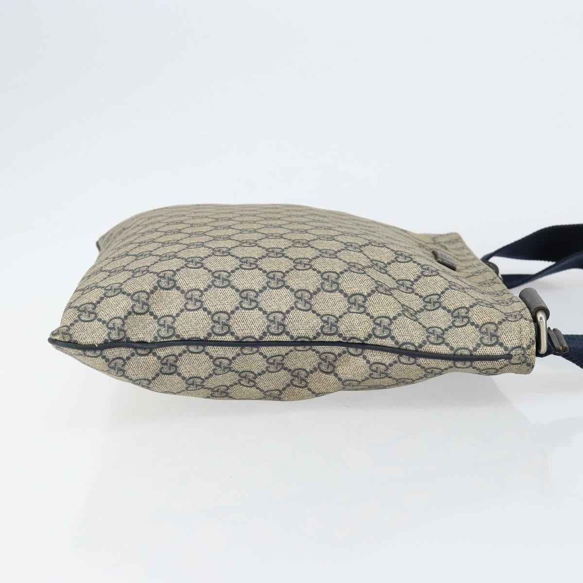 Gucci Zip Top Messenger Bag Gg Coated Canvas Navy Pvc Shoulder Bag Bag (Pre-Loved)