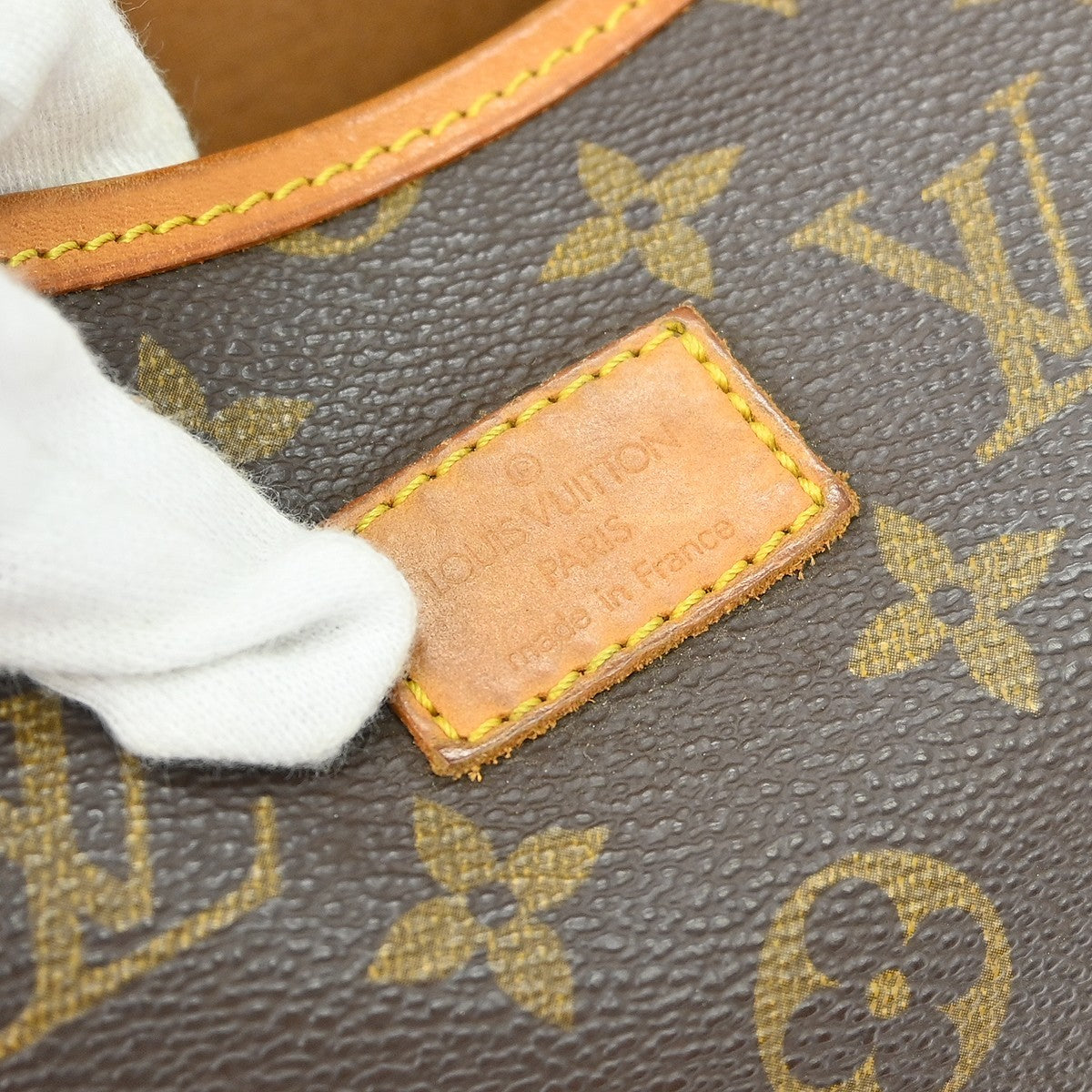 Louis Vuitton Louis Vuitton Saumur Handbag Monogram Canvas Brown Canvas Shoulder Bag Bag (Pre-Loved)