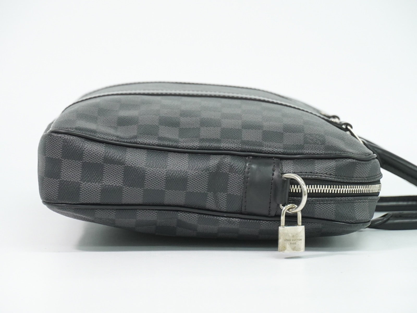 Louis Vuitton Louis Vuitton Porte-Documents Voyage Briefcase Damier Graphite Gray Canvas Briefcase Bag (Pre-Loved)