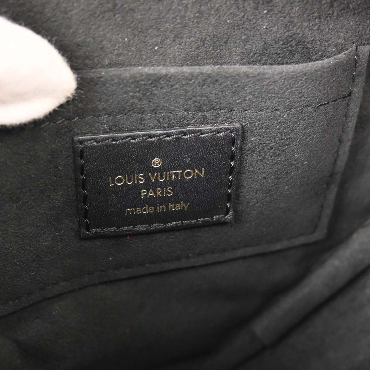 Louis Vuitton New Wave Heart Crossbody Bag Quilted Leather Black Leather Crossbody Bag Bag (Authentic Pre-Loved)
