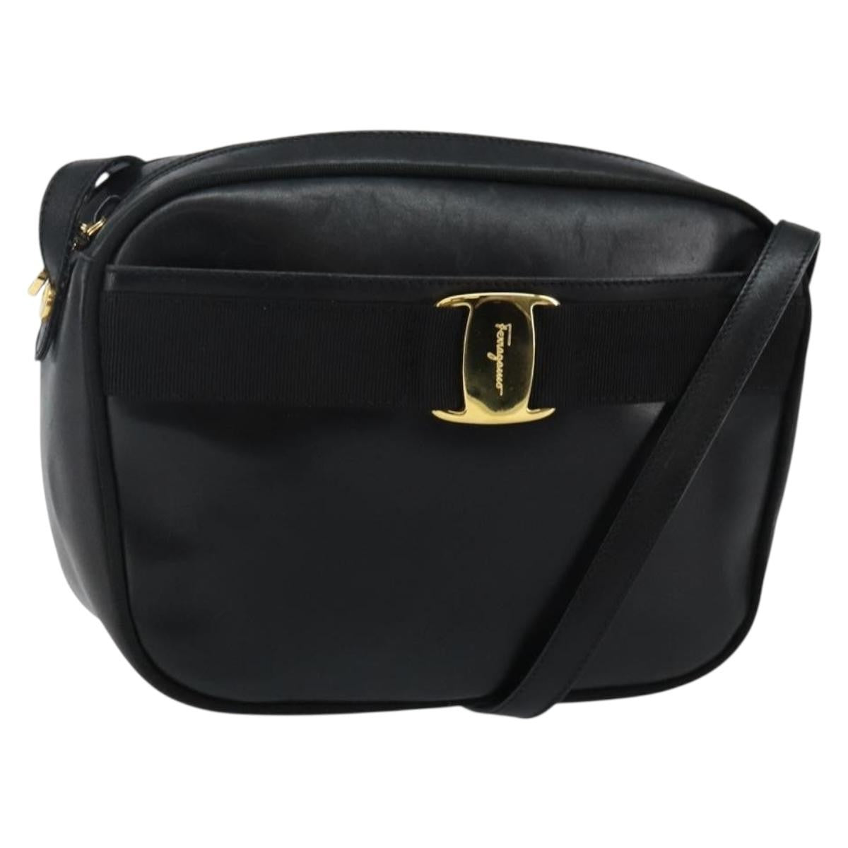 Salvatore Ferragamo Vala Shoulder Bag Leather Black Leather Shoulder Bag Bag (Pre-Loved)