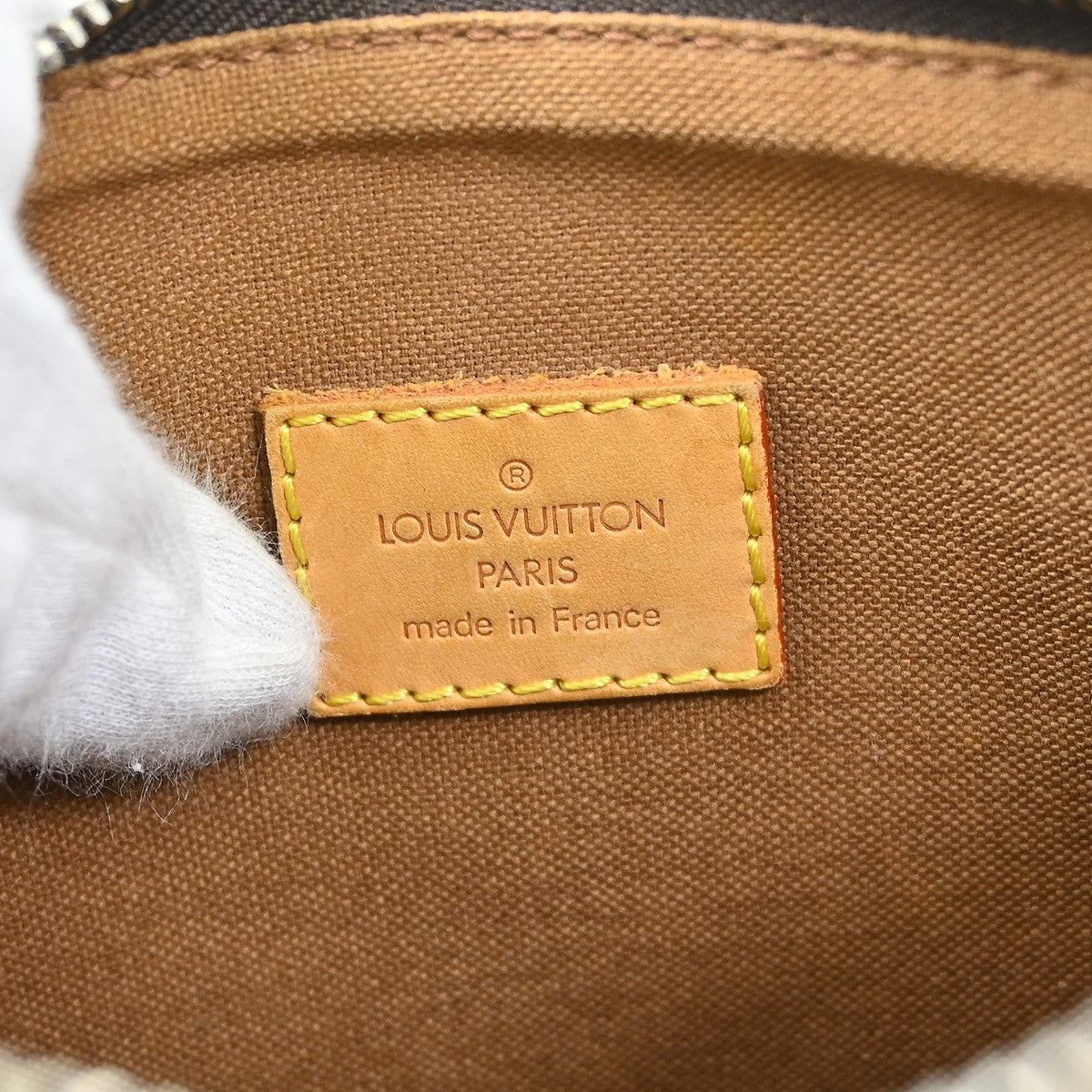 Louis Vuitton Louis Vuitton Bosphore Pochette Monogram Canvas Brown Canvas Shoulder Bag Bag (Authentic Pre-Loved)