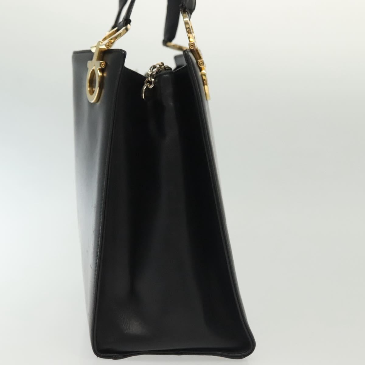 Salvatore Ferragamo Gancini Shoulder Bag Leather Black Leather Shoulder Bag Bag (Pre-Loved)