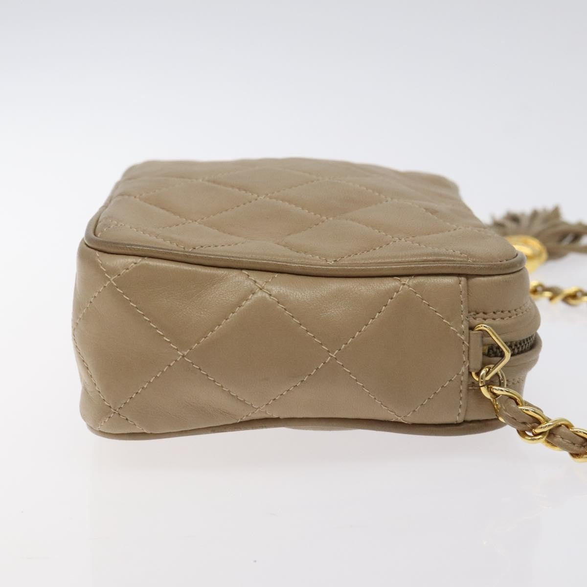Chanel Vintage Diamond Cc Camera Bag Quilted Leather Beige Leather Shoulder Bag Bag (Pre-Loved)