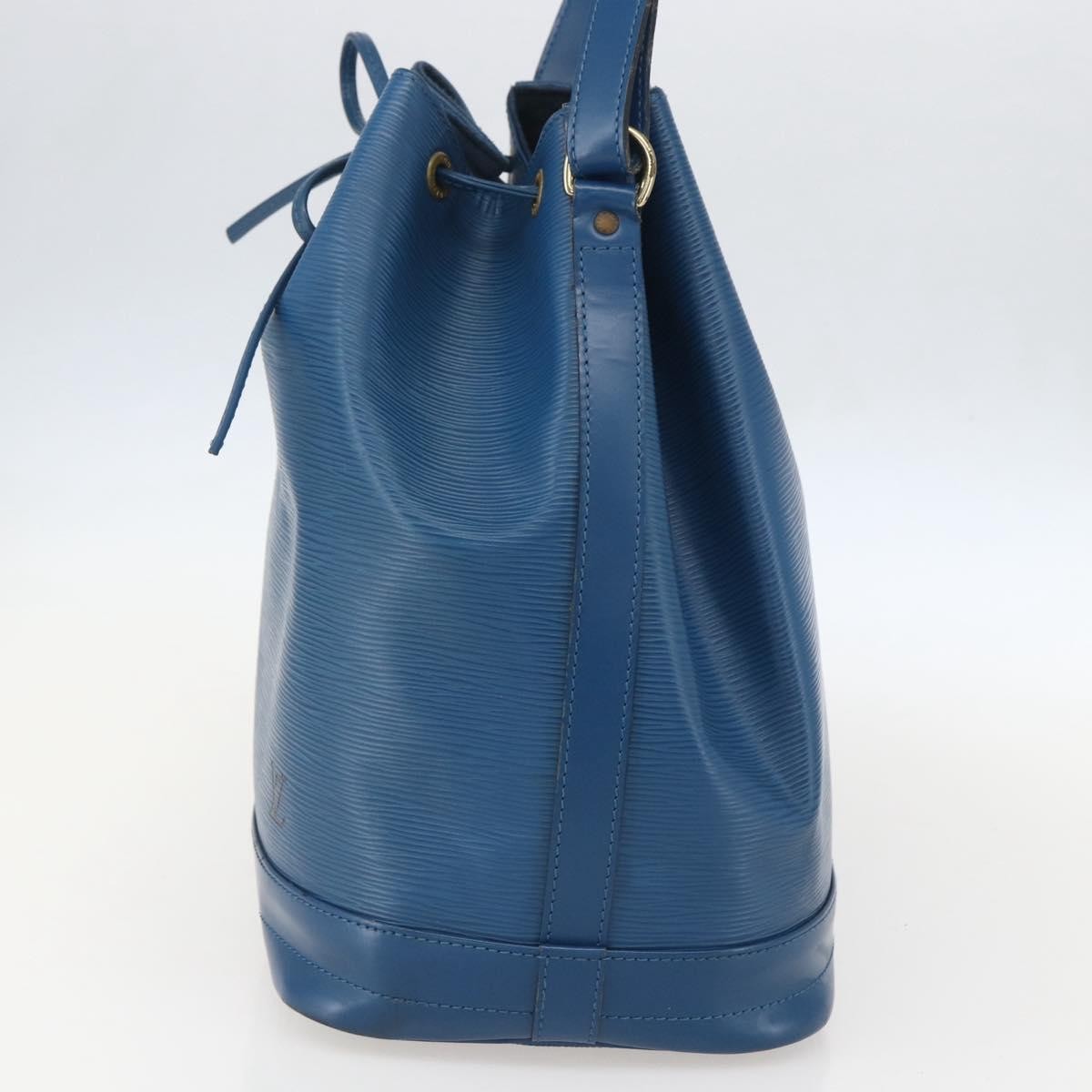 Louis Vuitton Noe Handbag Epi Leather Blue Leather Shoulder Bag Bag (Pre-Loved)