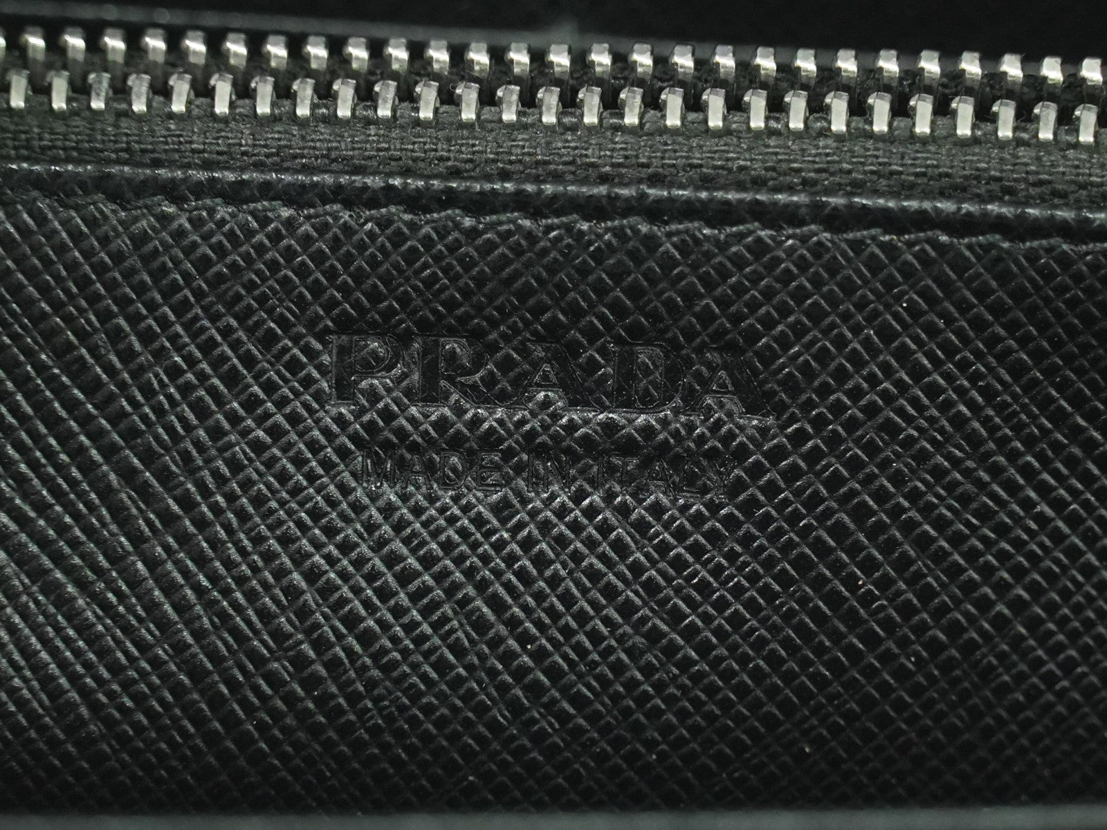 Prada Saffiano Wallet Leather Black Leather Wallets Accessory (Authentic Pre-Loved)