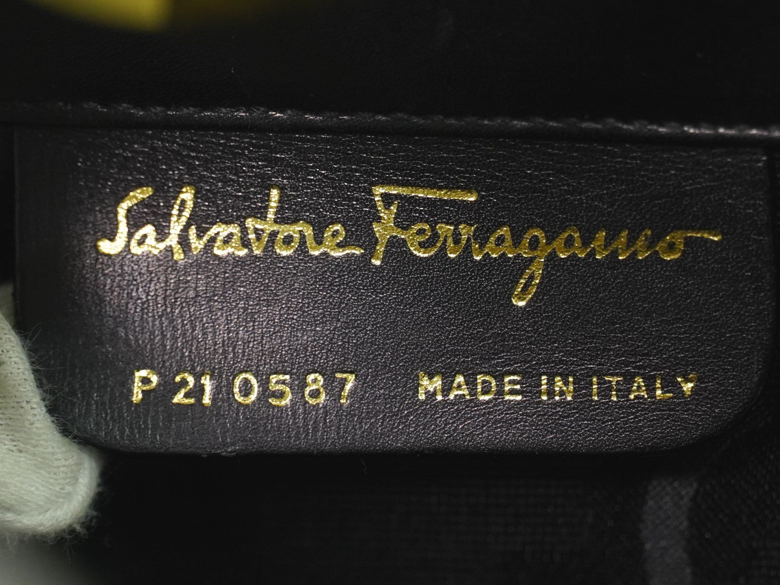 Salvatore Ferragamo Vintage Gancini Chain Shoulder Bag Leather Black Leather Shoulder Bag Bag (Pre-Loved)