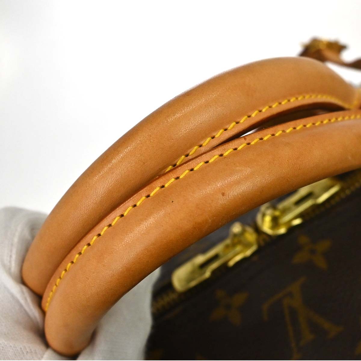Louis Vuitton Keepall Bandouliere Bag Monogram Canvas Brown Canvas Travel Bag Bag (Pre-Loved)