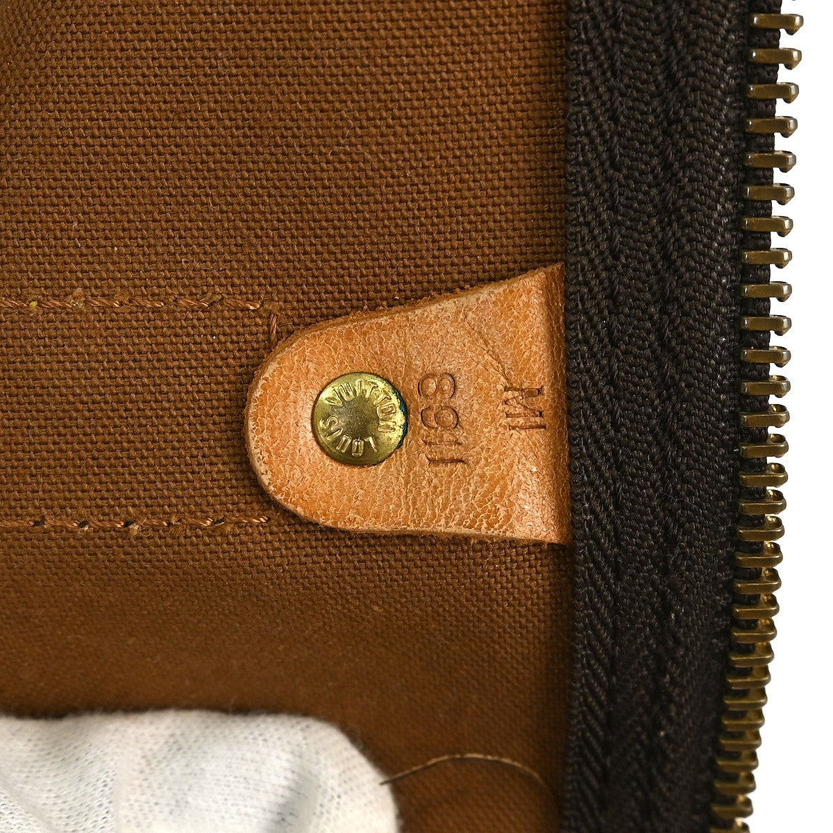 Louis Vuitton Louis Vuitton Keepall Bag Monogram Canvas Brown Canvas Travel Bag Bag (Authentic Pre-Loved)