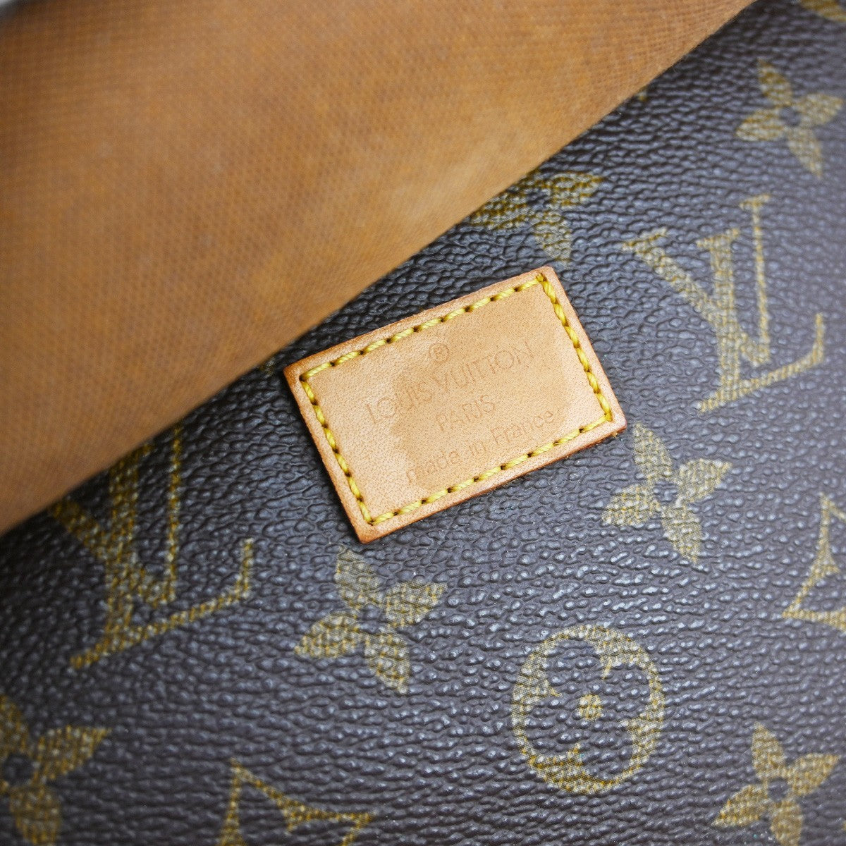 Louis Vuitton Louis Vuitton Saumur Handbag Monogram Canvas Brown Canvas Shoulder Bag Bag (Pre-Loved)