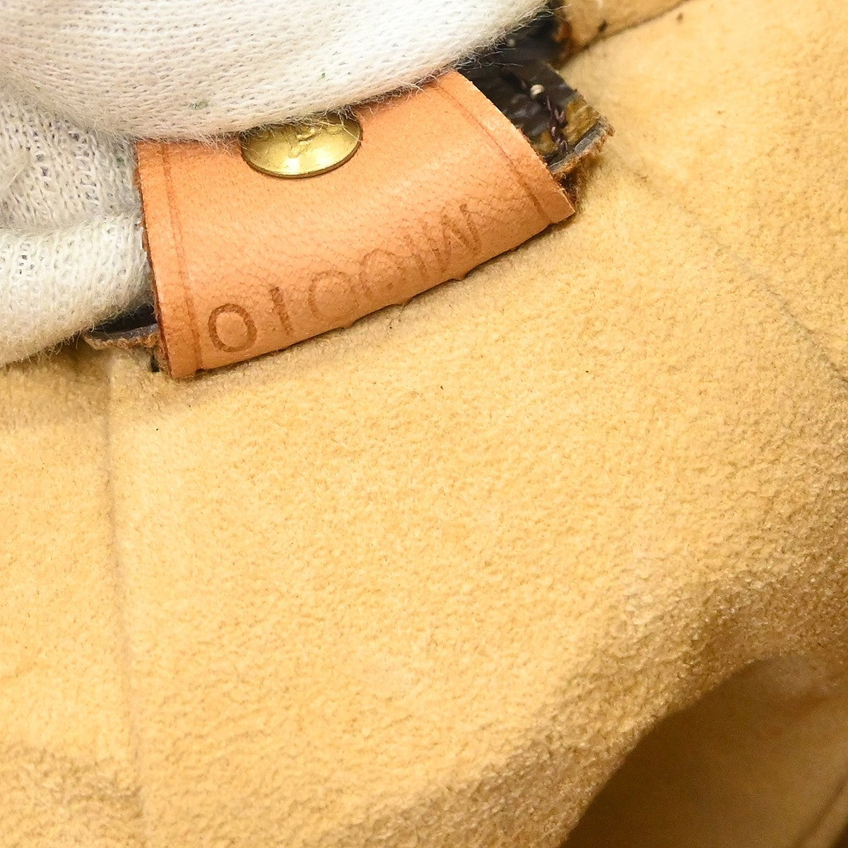 Louis Vuitton Louis Vuitton Monogram Looping Handbag Monogram Canvas Brown Canvas Shoulder Bag Bag (Pre-Loved)