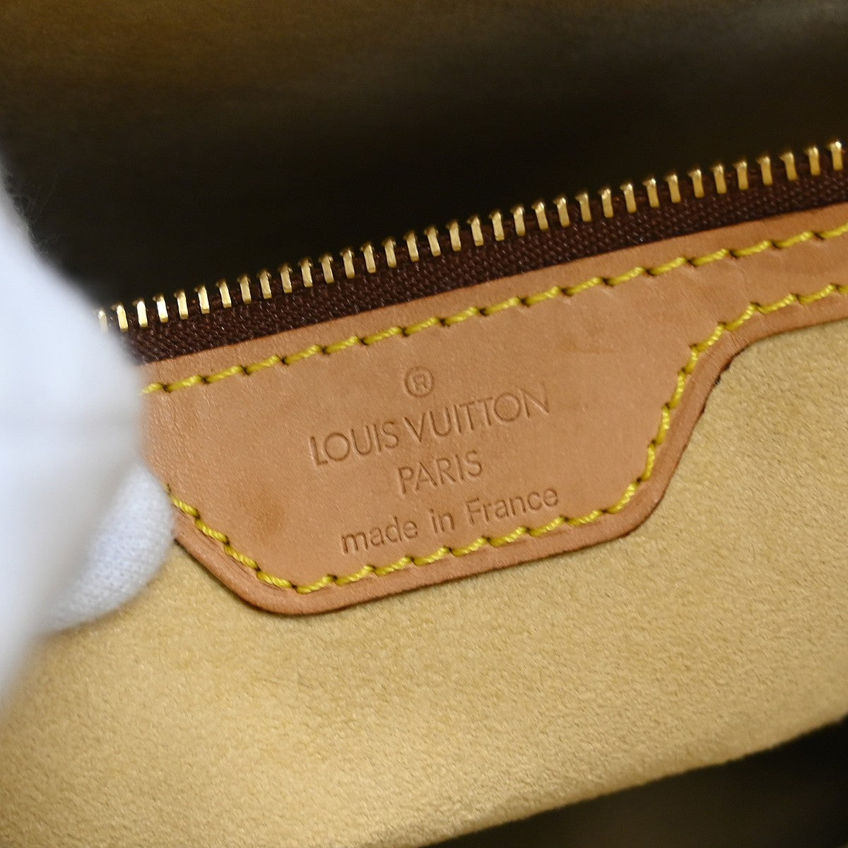 Louis Vuitton Louis Vuitton Monogram Looping Handbag Monogram Canvas Brown Canvas Shoulder Bag Bag (Pre-Loved)