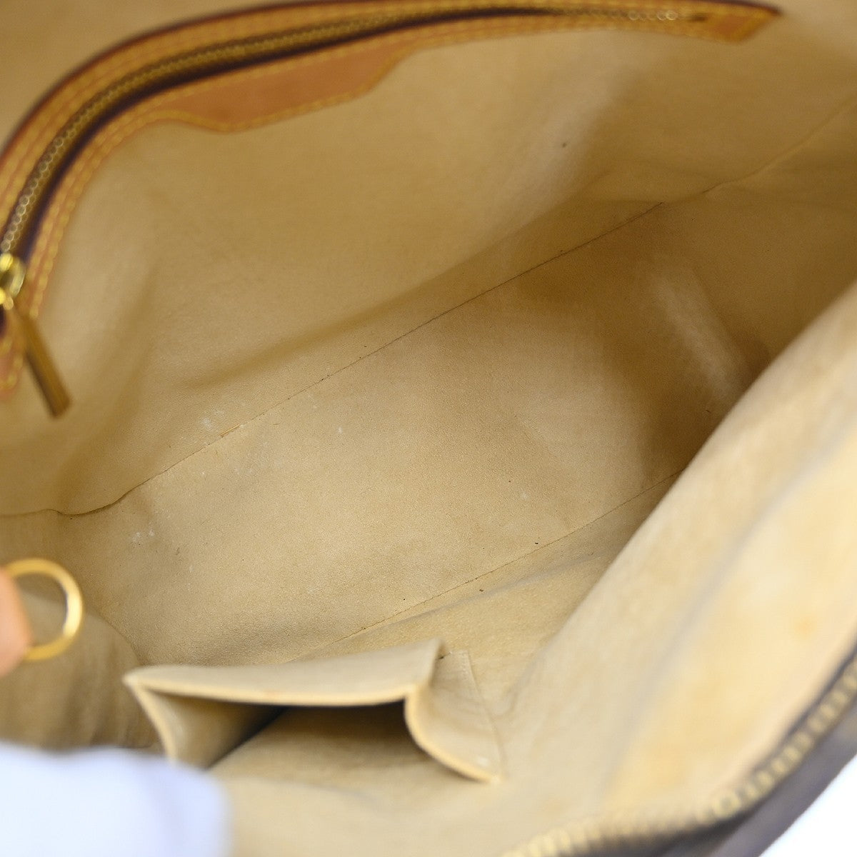 Louis Vuitton Louis Vuitton Monogram Looping Handbag Monogram Canvas Brown Canvas Shoulder Bag Bag (Pre-Loved)