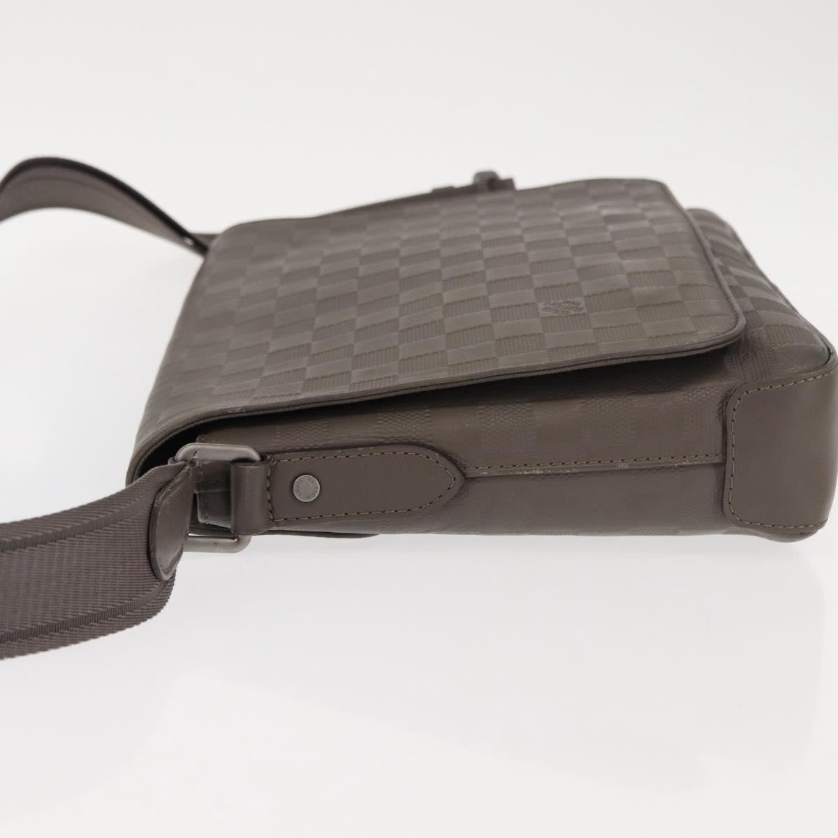 Louis Vuitton Louis Vuitton District Messenger Bag Damier Infini Leather Gray Leather Shoulder Bag Bag (Pre-Loved)