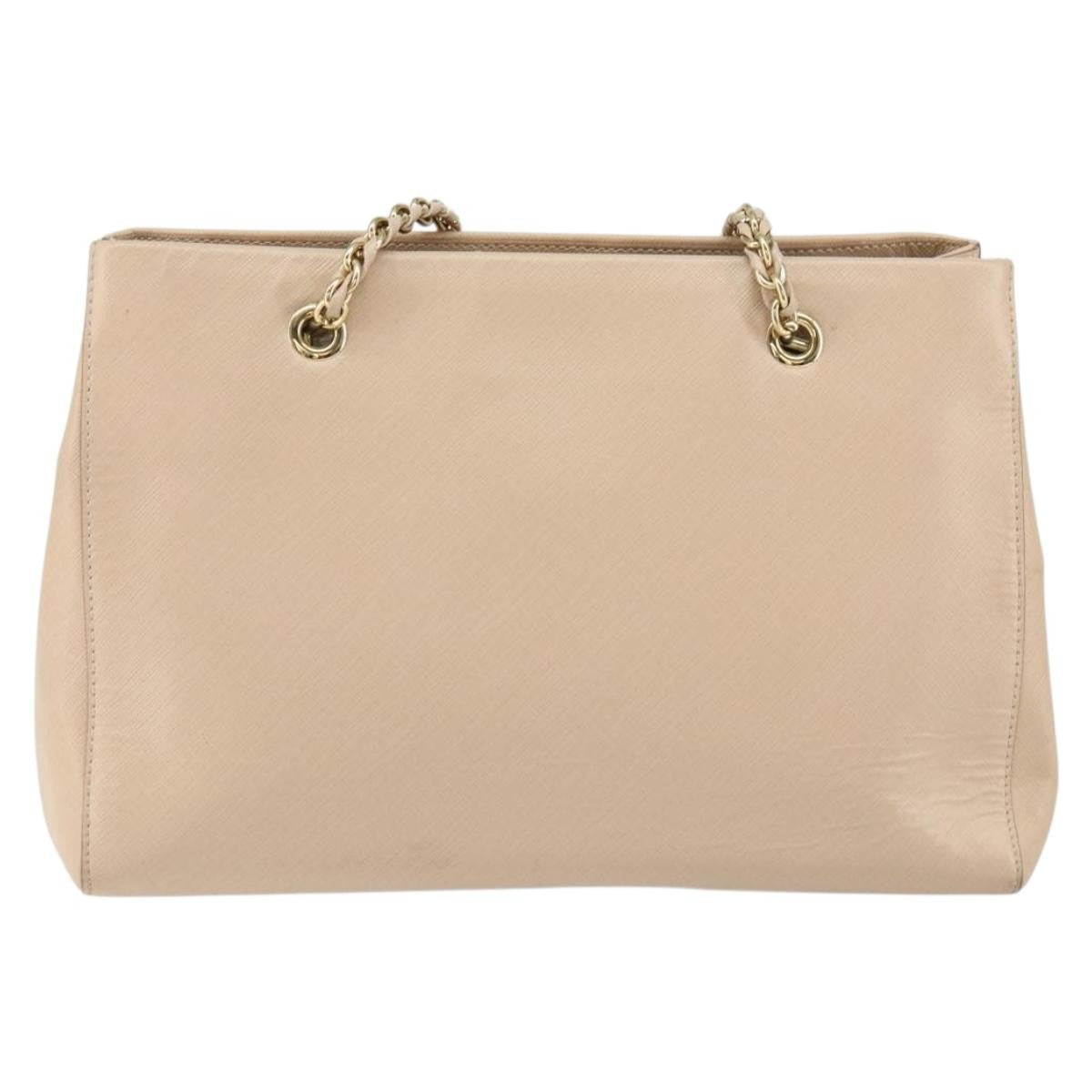 Salvatore Ferragamo Vala Shoulder Bag Leather Beige Leather Shoulder Bag Bag (Pre-Loved)