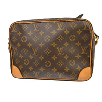Louis Vuitton Louis Vuitton Nil Messenger Bag Monogram Canvas Brown Canvas Shoulder Bag Bag (Pre-Loved)
