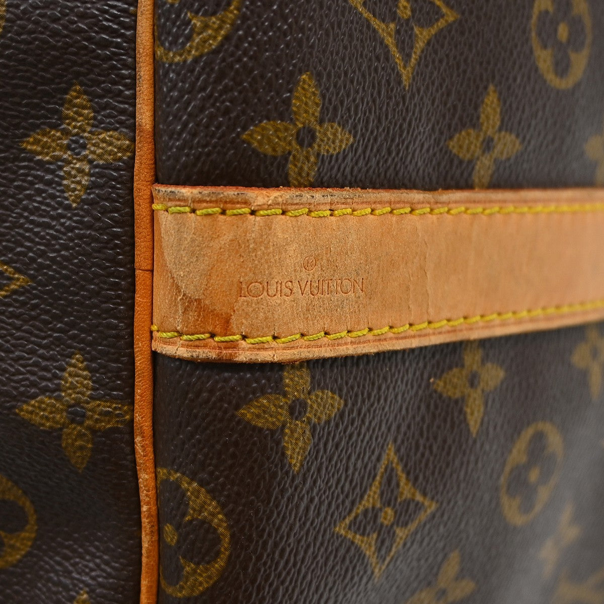 Louis Vuitton Keepall Bandouliere Bag Monogram Canvas Brown Canvas Travel Bag Bag (Pre-Loved)