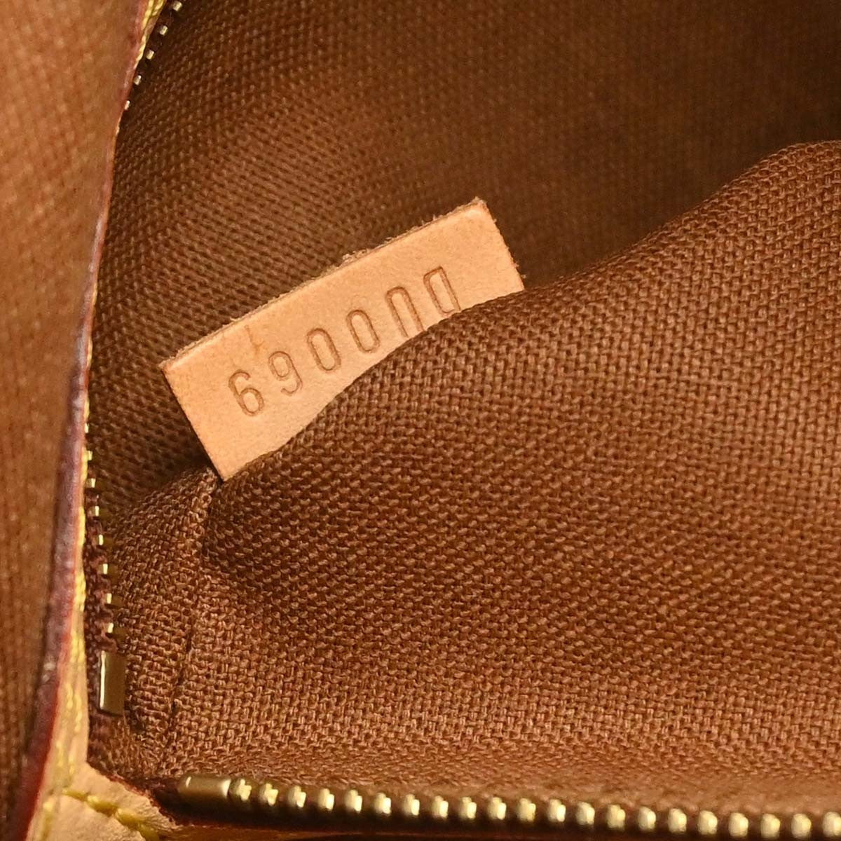 Louis Vuitton Louis Vuitton Batignolles Handbag Monogram Canvas Brown Canvas Tote Bag Bag (Pre-Loved)