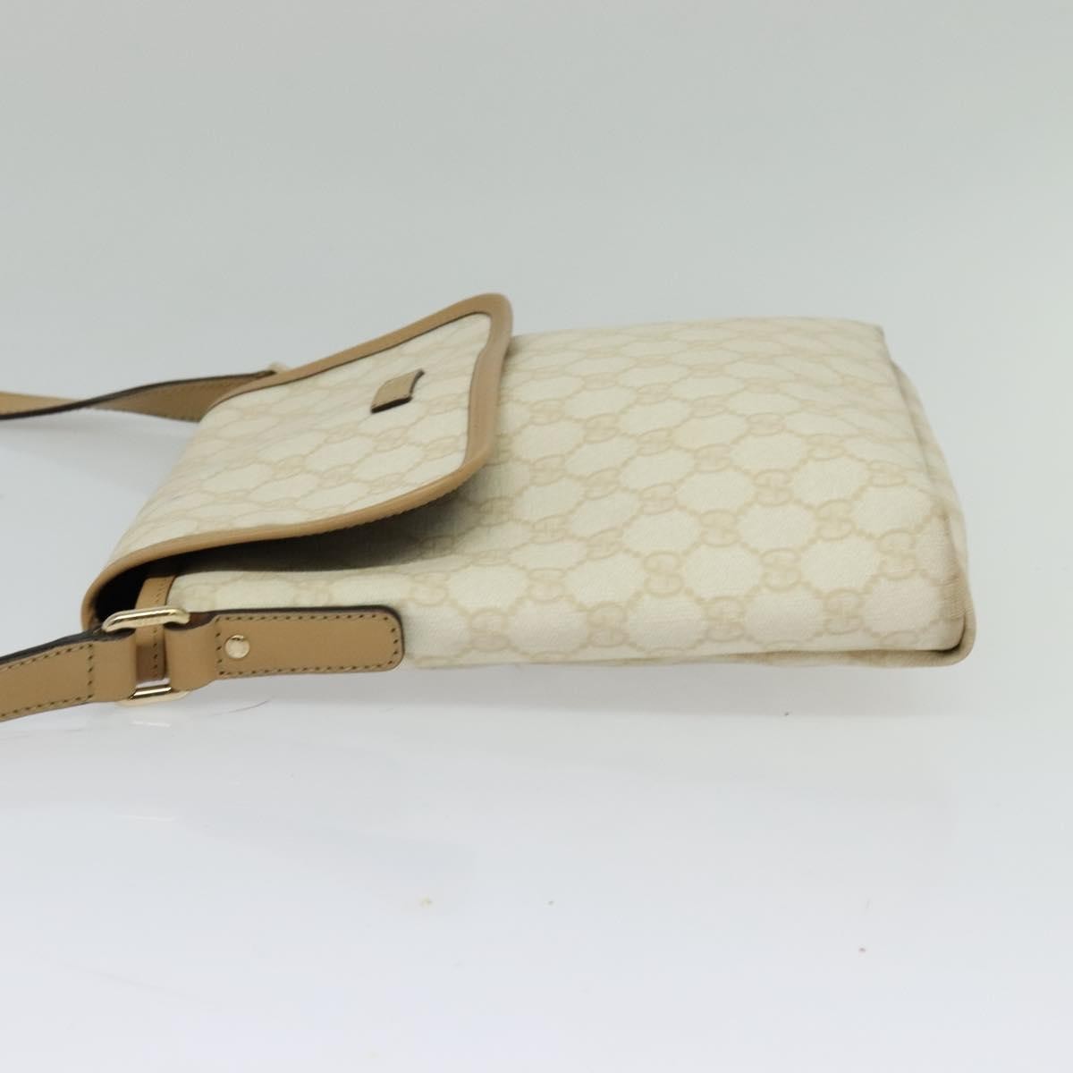 Gucci Flap Messenger Gg Coated Canvas White Canvas Shoulder Bag Bag (Pre-Loved)