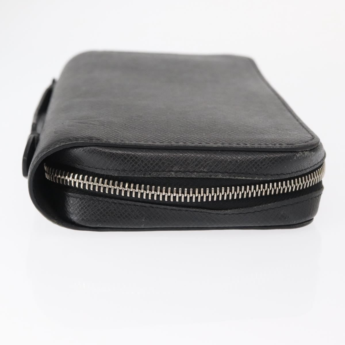 Louis Vuitton Zippy Xl Taiga Leather Black Leather Wallets Accessory (Authentic Pre-Loved)