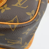 Louis Vuitton Louis Vuitton Sac Gibeciere Messenger Bag Monogram Canvas Brown Canvas Shoulder Bag Bag (Pre-Loved)