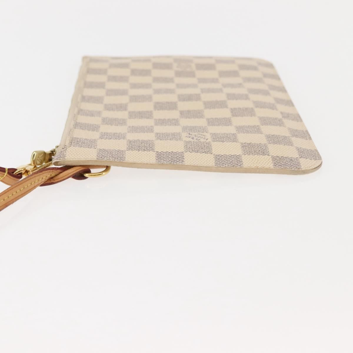 Louis Vuitton Neverfull Pochette Damier White Canvas Clutche & Pouche Bag (Pre-Loved)