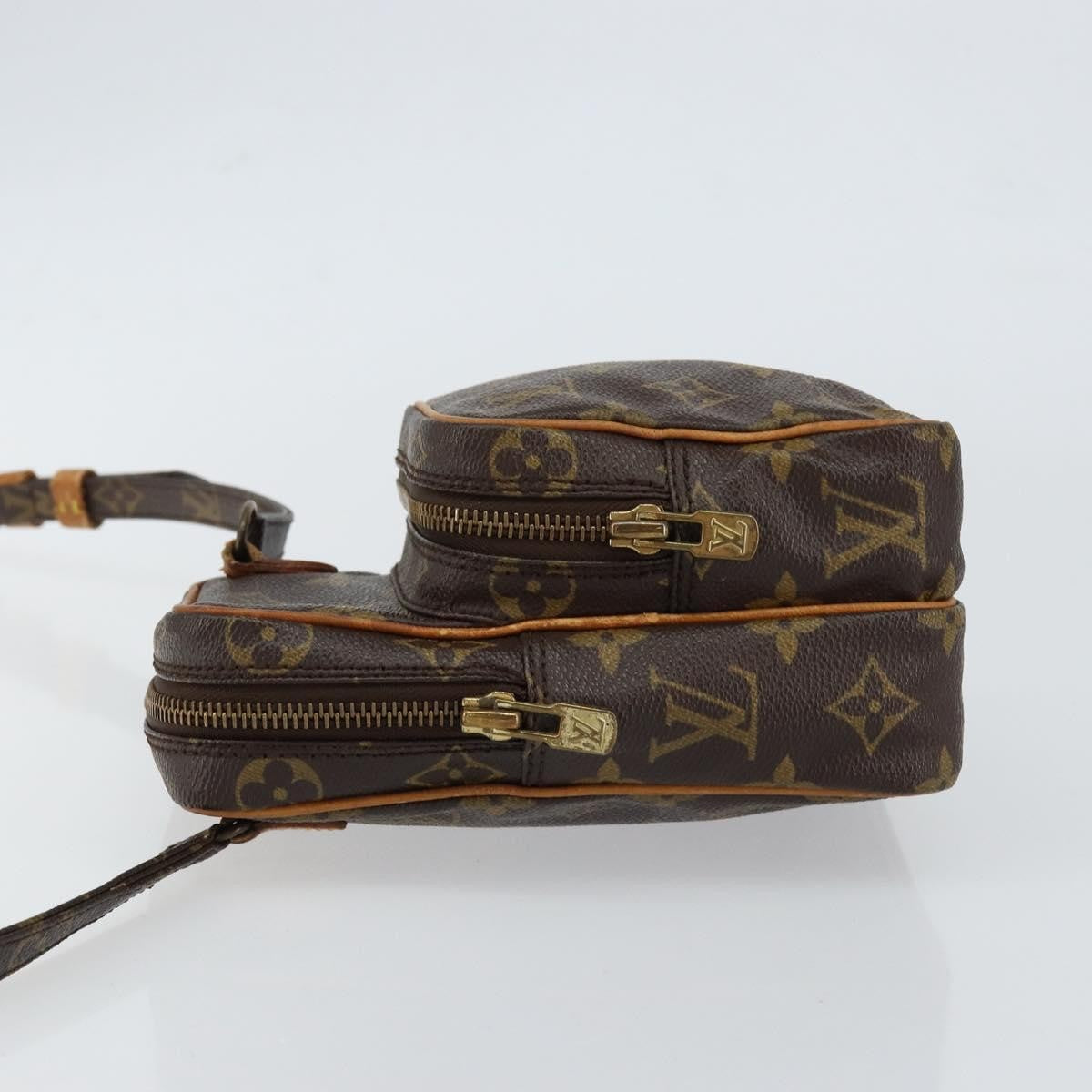 Louis Vuitton Amazone Bag Monogram Canvas Brown Canvas Shoulder Bag Bag (Pre-Loved)