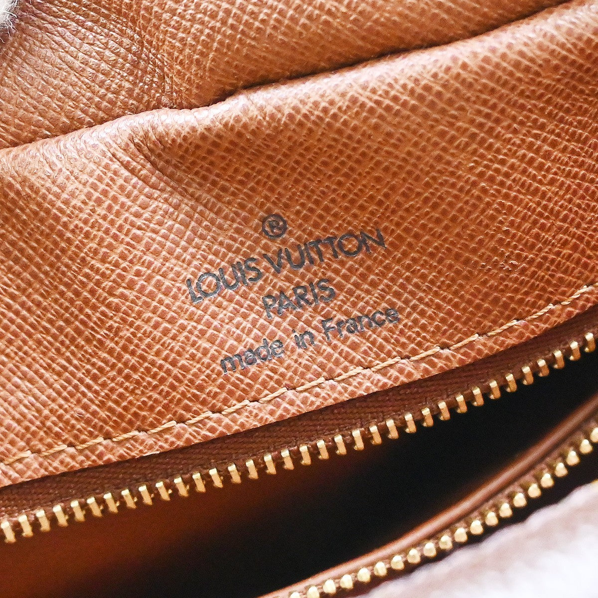 Louis Vuitton Louis Vuitton Nil Messenger Bag Monogram Canvas Brown Canvas Shoulder Bag Bag (Authentic Pre-Loved)