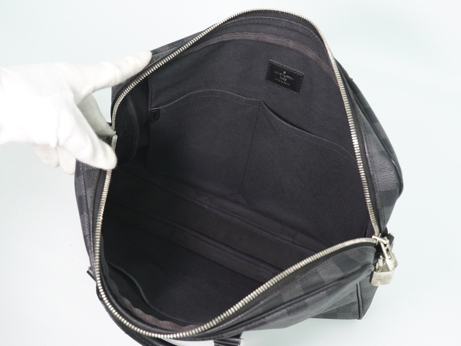 Louis Vuitton Louis Vuitton Porte-Documents Voyage Briefcase Damier Graphite Gray Canvas Briefcase Bag (Pre-Loved)