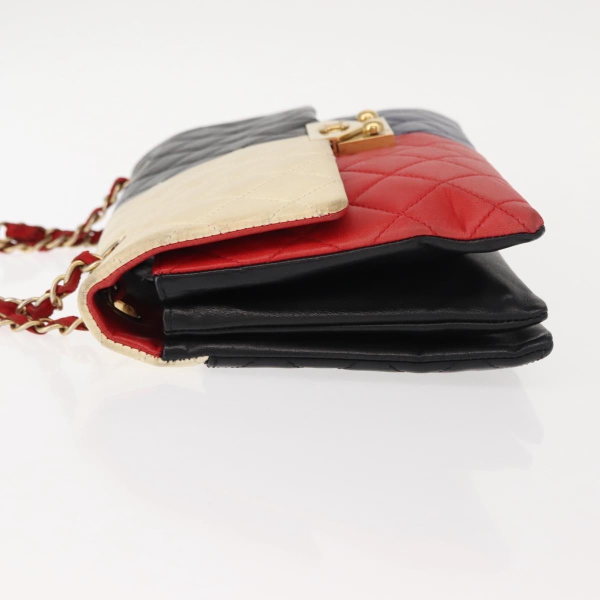Chanel Chanel Cc Clasp Chain Flap Bag Multicolor Quilted Lambskin Multicolour Leather Shoulder Bag Bag (Pre-Loved)
