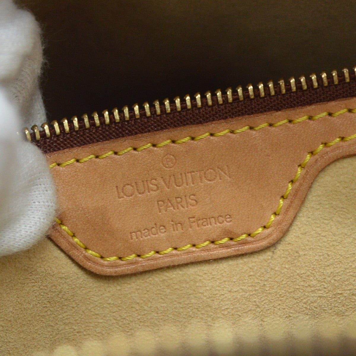 Louis Vuitton Louis Vuitton Monogram Looping Handbag Monogram Canvas Brown Canvas Shoulder Bag Bag (Pre-Loved)