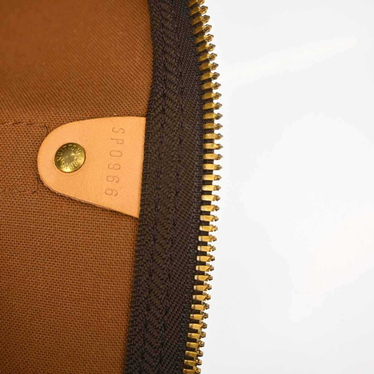Louis Vuitton Louis Vuitton Keepall Bag Monogram Canvas Brown Canvas Travel Bag Bag (Pre-Loved)