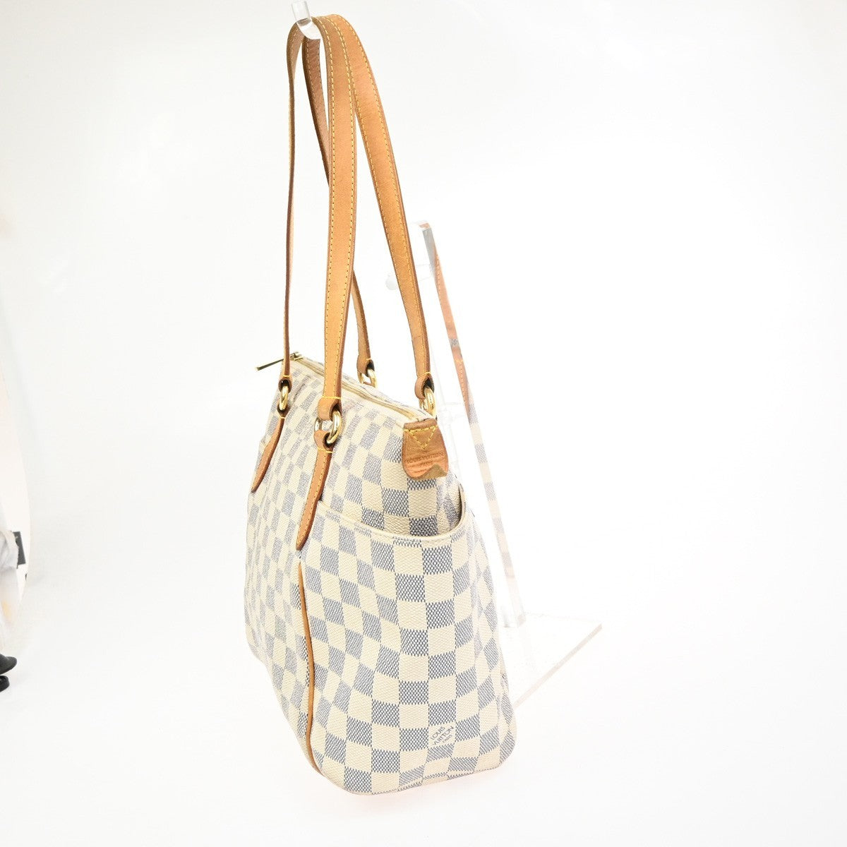 Louis Vuitton Louis Vuitton Totally Handbag Damier Azur White Canvas Shoulder Bag Bag (Pre-Loved)