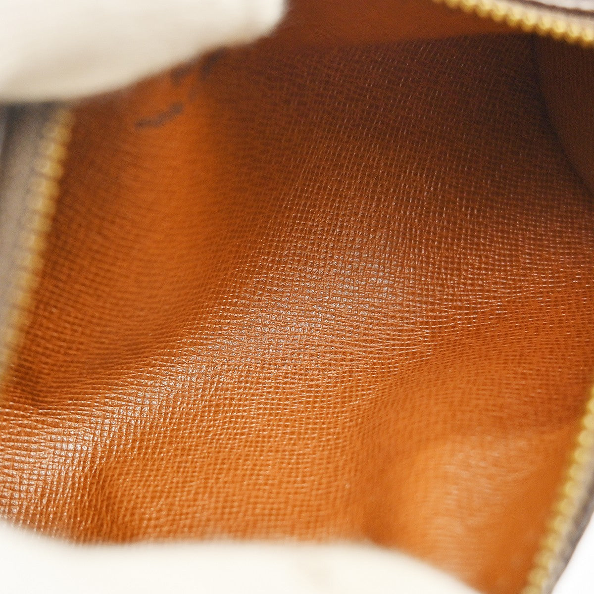 Louis Vuitton Louis Vuitton Papillon Pochette Monogram Canvas Brown Canvas Clutche & Pouche Bag (Pre-Loved)