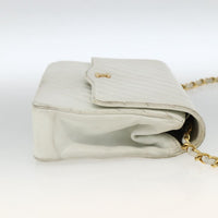 Chanel Matelasse Chain Shoulder Bag Leather White Leather Shoulder Bag Bag (Authentic Pre-Loved)