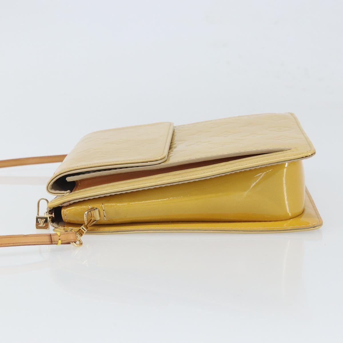 Louis Vuitton Mott Handbag Monogram Vernis Beige Patent_Leather Clutche & Pouche Bag (Pre-Loved)