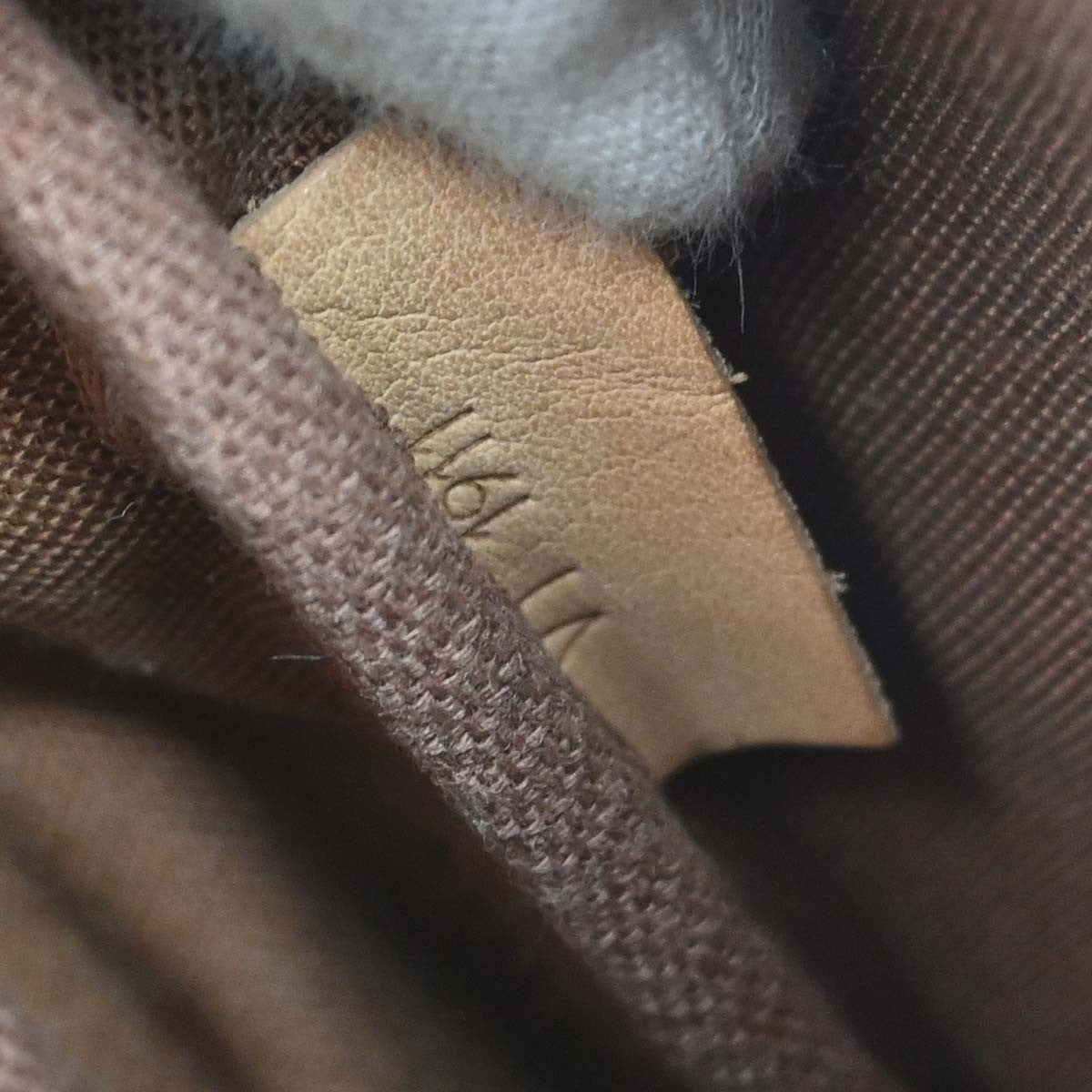 Louis Vuitton Louis Vuitton Saumur Handbag Monogram Canvas Brown Canvas Shoulder Bag Bag (Authentic Pre-Loved)