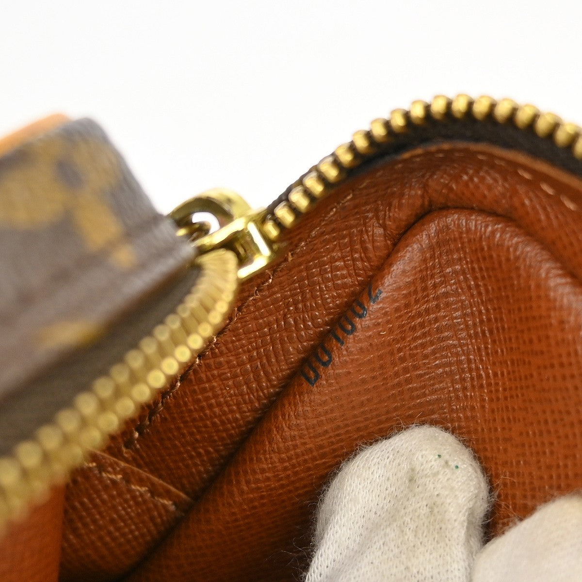 Louis Vuitton Louis Vuitton Pochette Marly Bandouliere Bag Monogram Canvas Brown Canvas Shoulder Bag Bag (Authentic Pre-Loved)