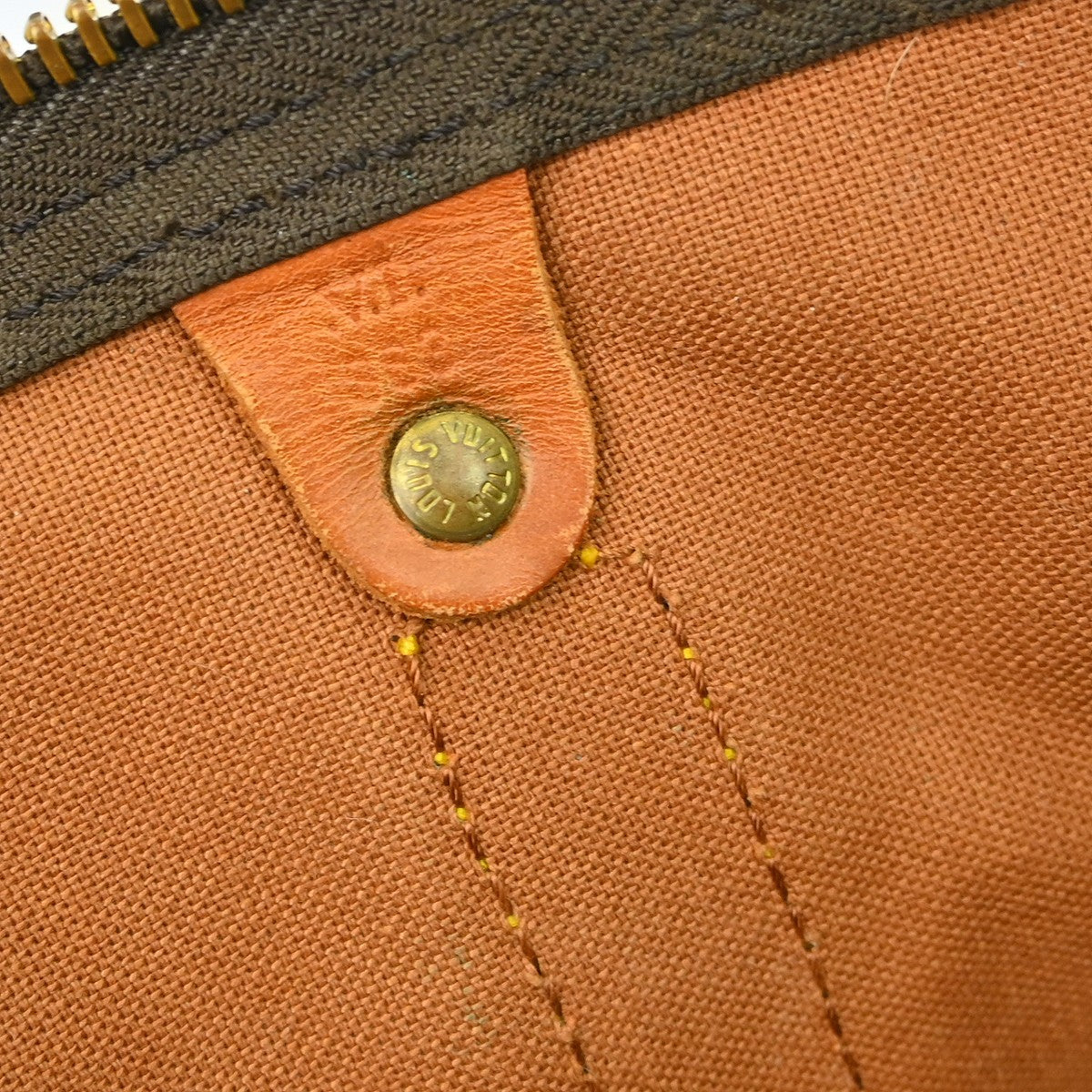 Louis Vuitton Louis Vuitton Keepall Bag Monogram Canvas Brown Canvas Travel Bag Bag (Pre-Loved)
