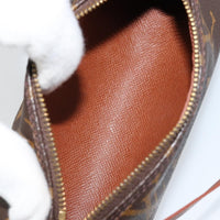 Louis Vuitton Papillon Pochette Monogram Canvas Brown Canvas Clutche & Pouche Bag (Authentic Pre-Loved)