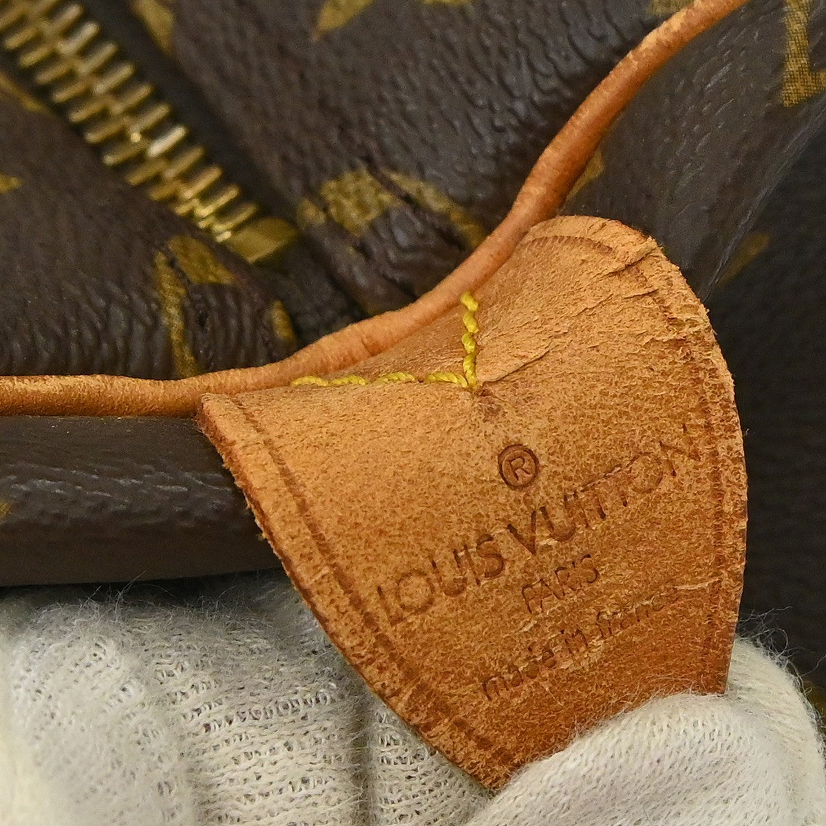 Louis Vuitton Louis Vuitton Keepall Bag Monogram Canvas Brown Canvas Travel Bag Bag (Pre-Loved)