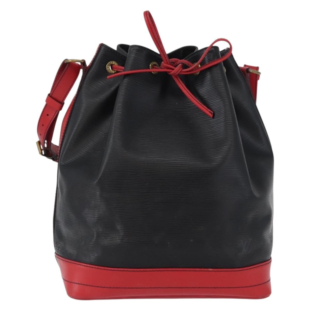 Louis Vuitton Bicolor Noe Handbag Epi Leather Black Leather Shoulder Bag Bag (Pre-Loved)