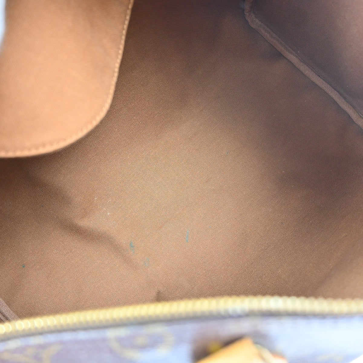 Louis Vuitton Louis Vuitton Speedy Handbag Monogram Canvas Brown Canvas Handbag (Authentic Pre-Loved)