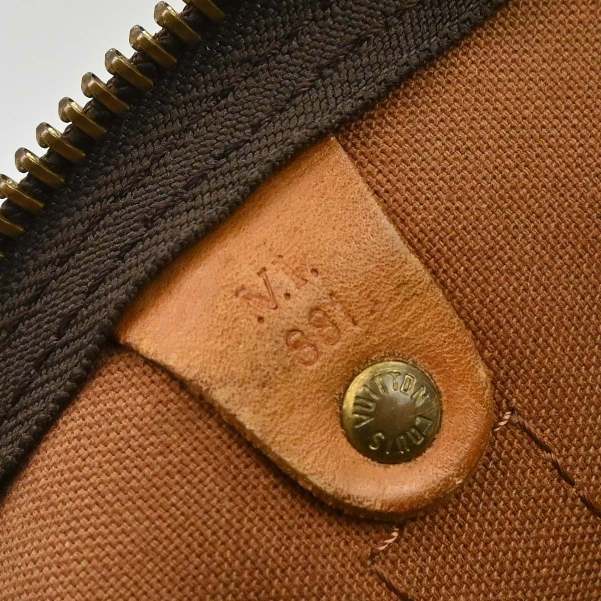 Louis Vuitton Keepall Bandouliere Bag Monogram Canvas Brown Canvas Travel Bag Bag (Authentic Pre-Loved)