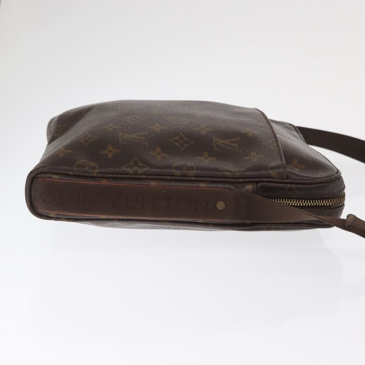 Louis Vuitton Trotteur Beaubourg Handbag Monogram Canvas Brown Canvas Shoulder Bag Bag (Authentic Pre-Loved)